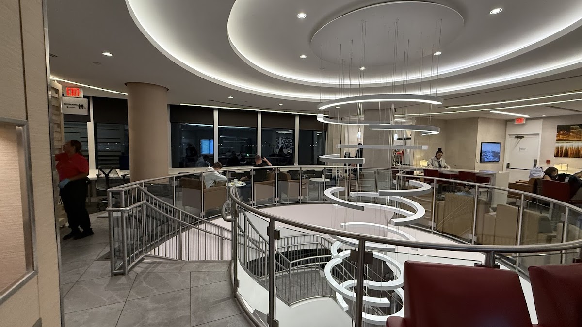 American Airlines Admirals Club