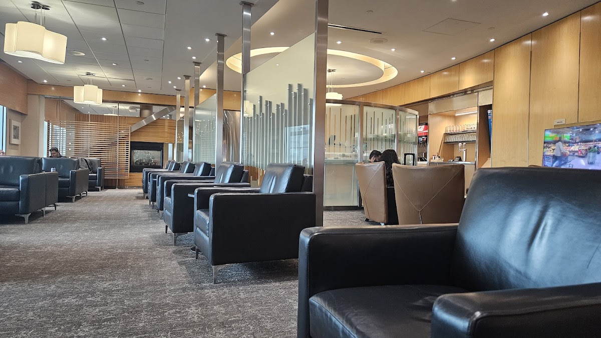 Air Canada Maple Leaf Lounge YEG