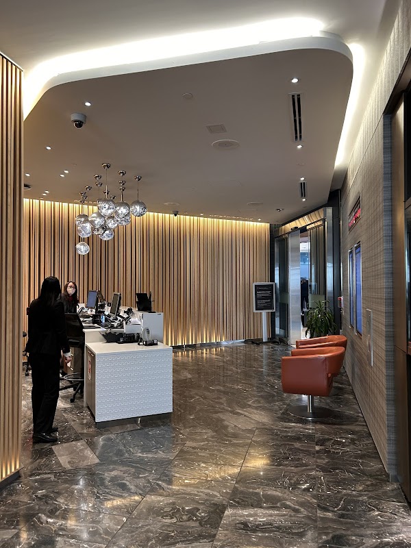 Air Canada Signature Suite YUL