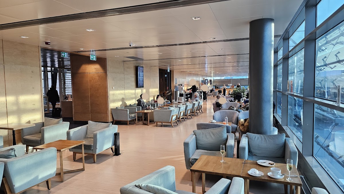 airBaltic Business Lounge PLQ