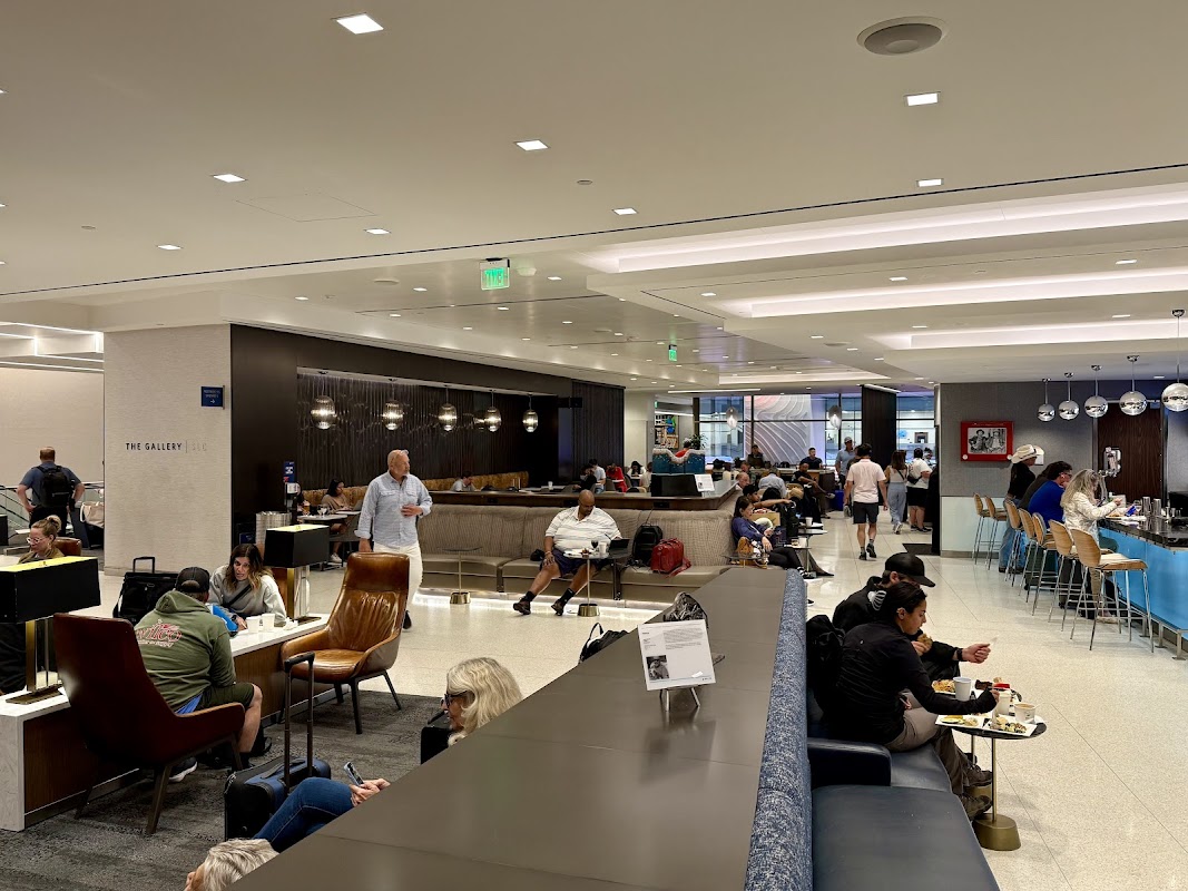 Delta Sky Club SLC (Concourse B)