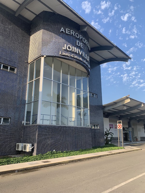 LATAM Airlines Business Lounge Joinville Lauro Carneiro de Loyola