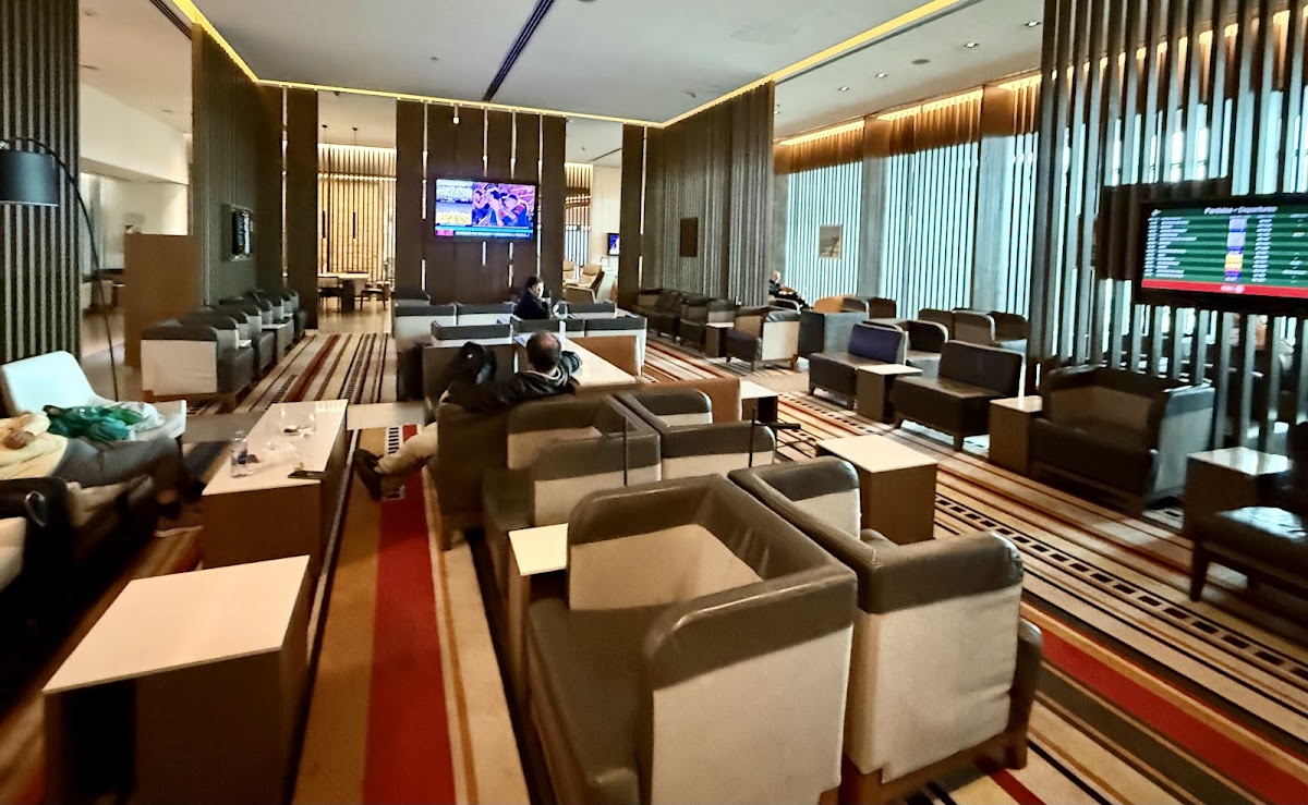 LATAM VIP Lounge EZE T A