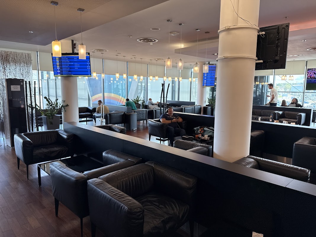 LOT Business Lounge GDN
