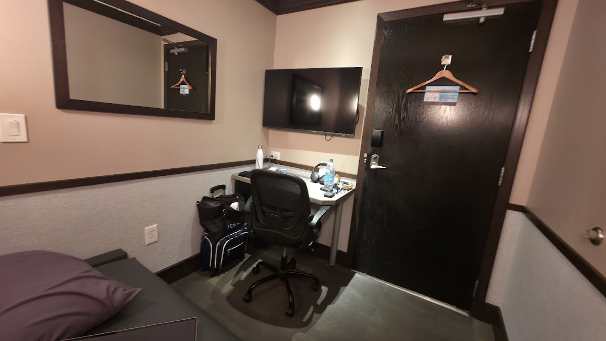 Minute Suites CLT