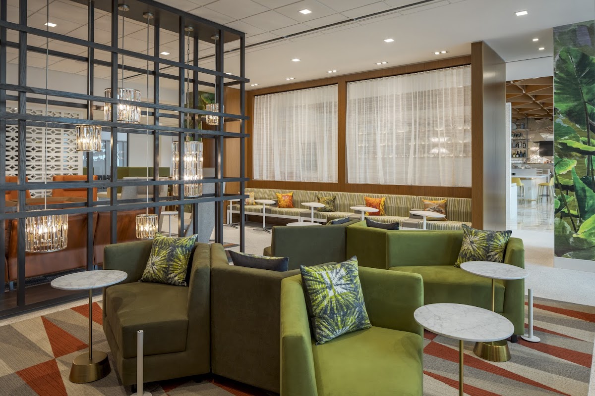 Escape Lounge FLL
