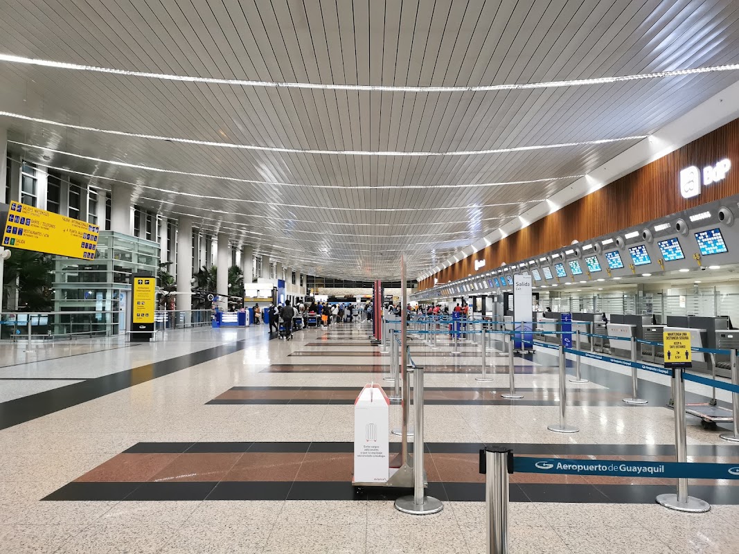 Guayaquil Jose Joaquin de Olmedo Airport Lounge
