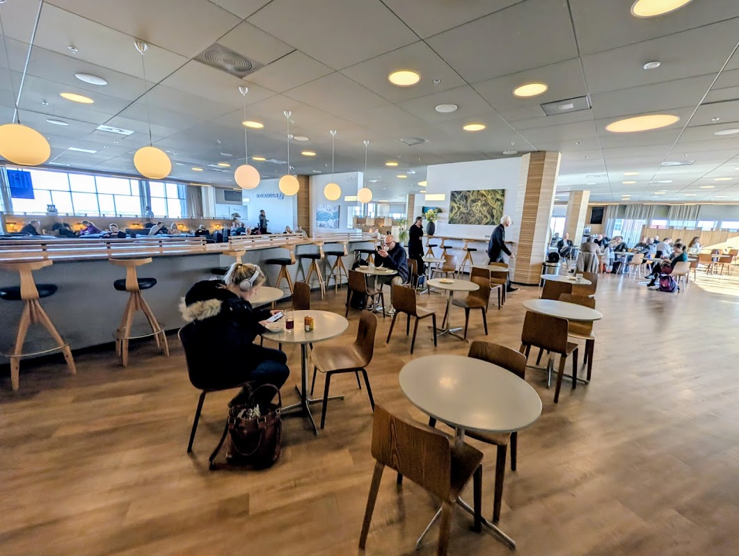 Keflavik Airport Priority Lounge