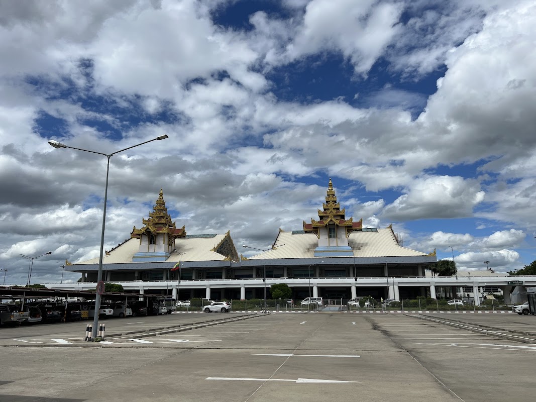 Mandalay International Airport Lounge