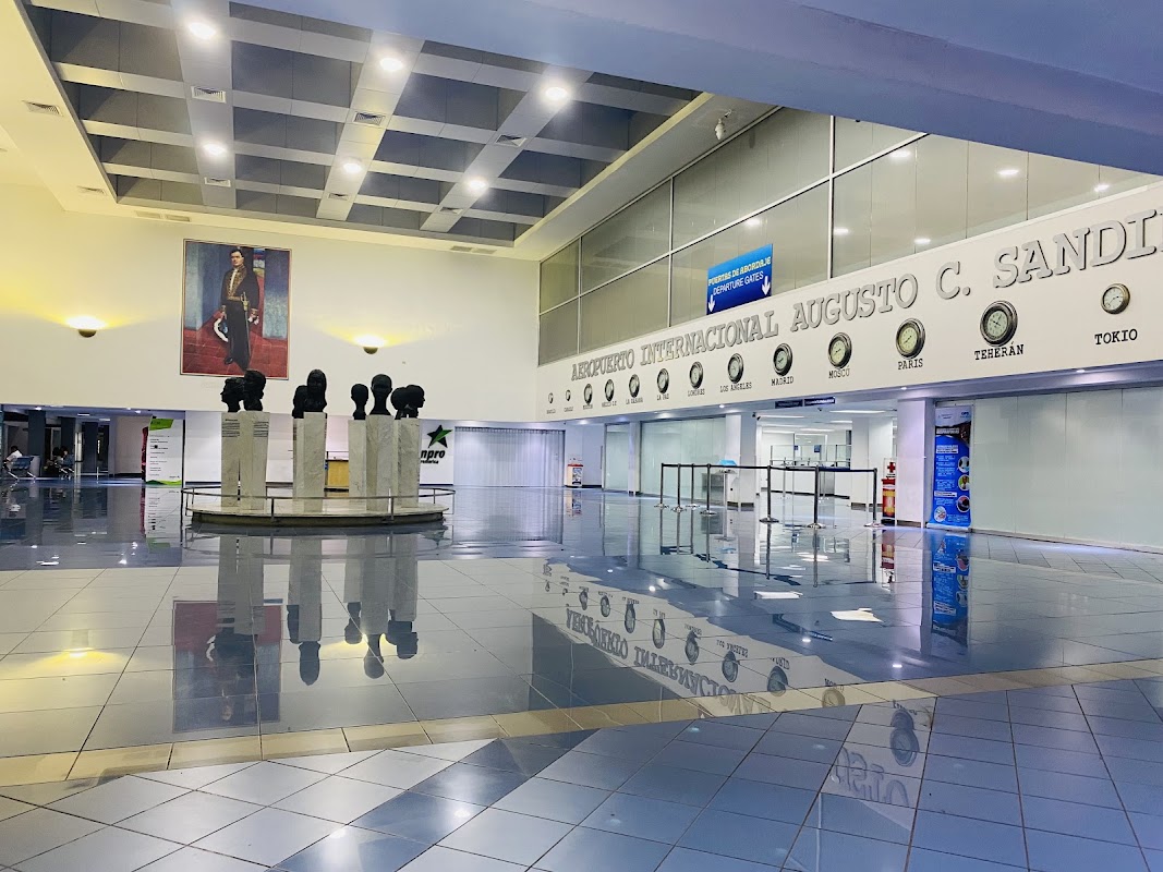 Managua Augusto Sandino Airport Lounge