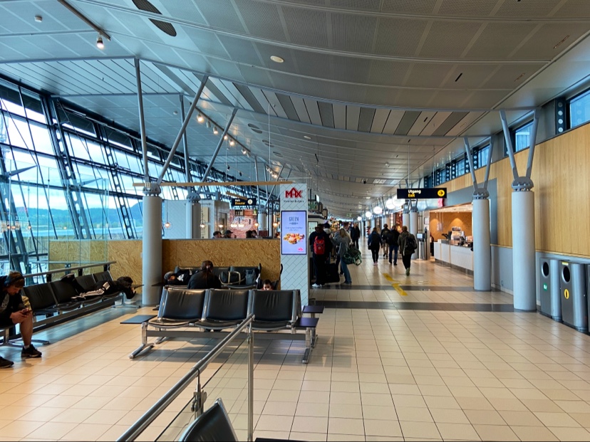 Trondheim Vaernes Airport Lounge