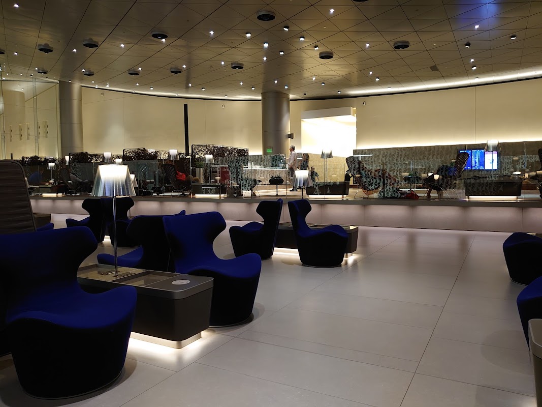 Qatar Airways Business Lounge KUL