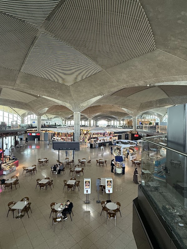 Royal Jordanian Crown Lounge First Class AMM