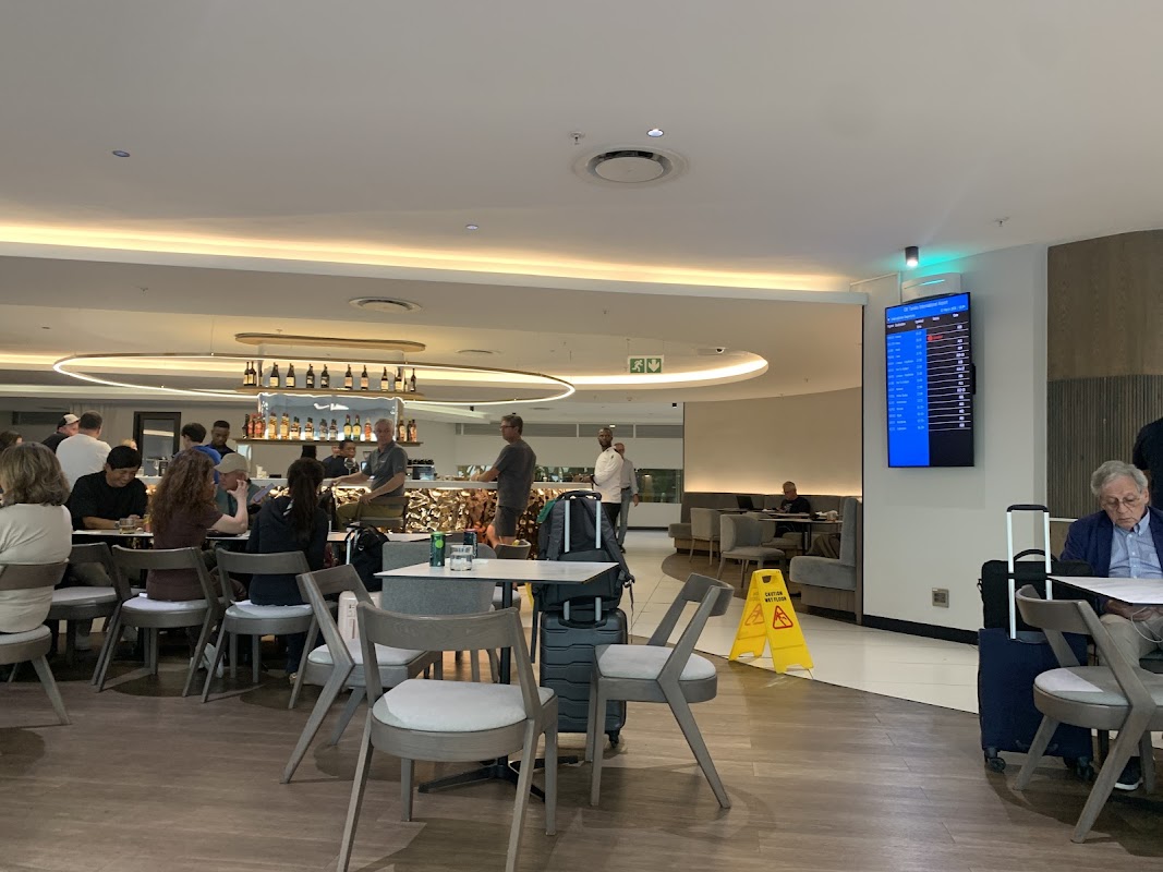 SAA Baobab Premier Lounge JNB T A