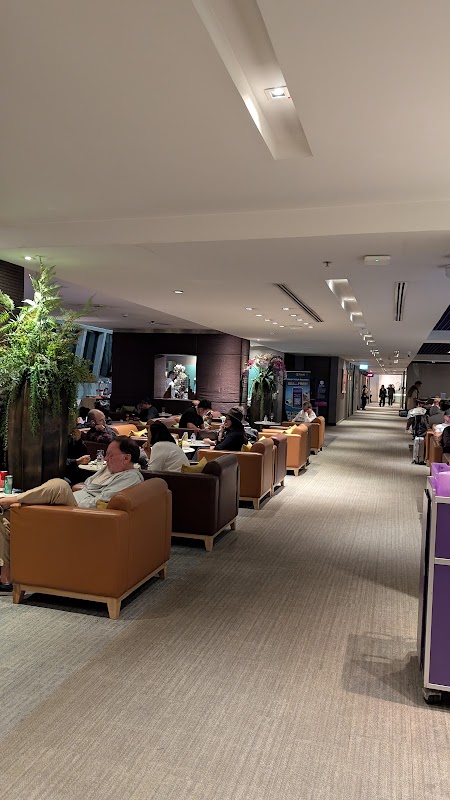 Thai Airways Royal Orchid Prestige Lounge BKK Concourse B