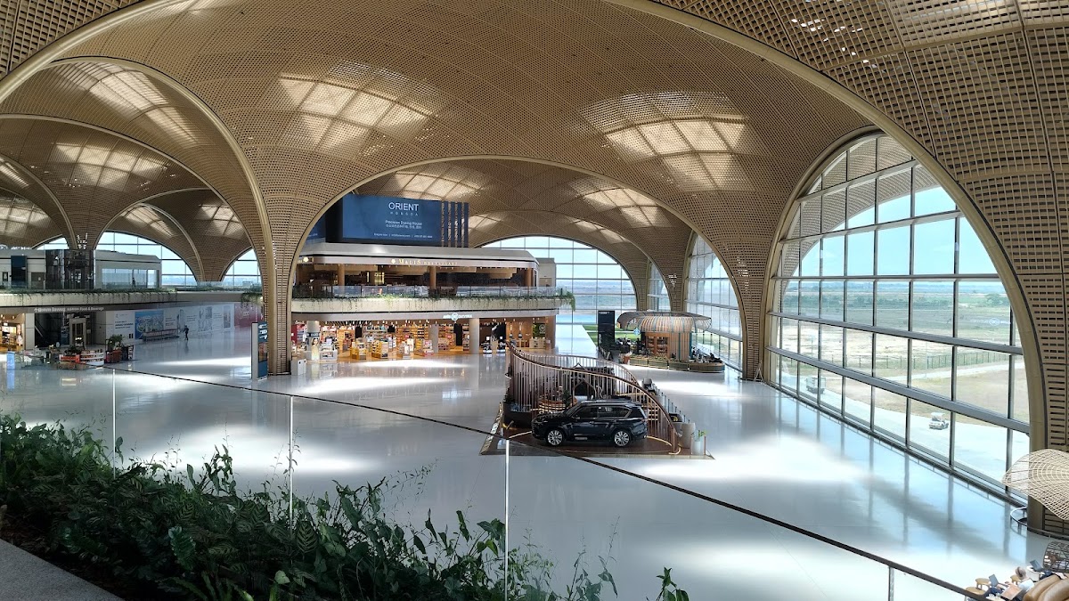 Cambodia Angkor Air Business Lounge PNH